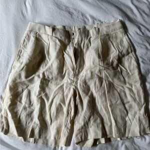 Light Cream Textured High-Waist Shorts